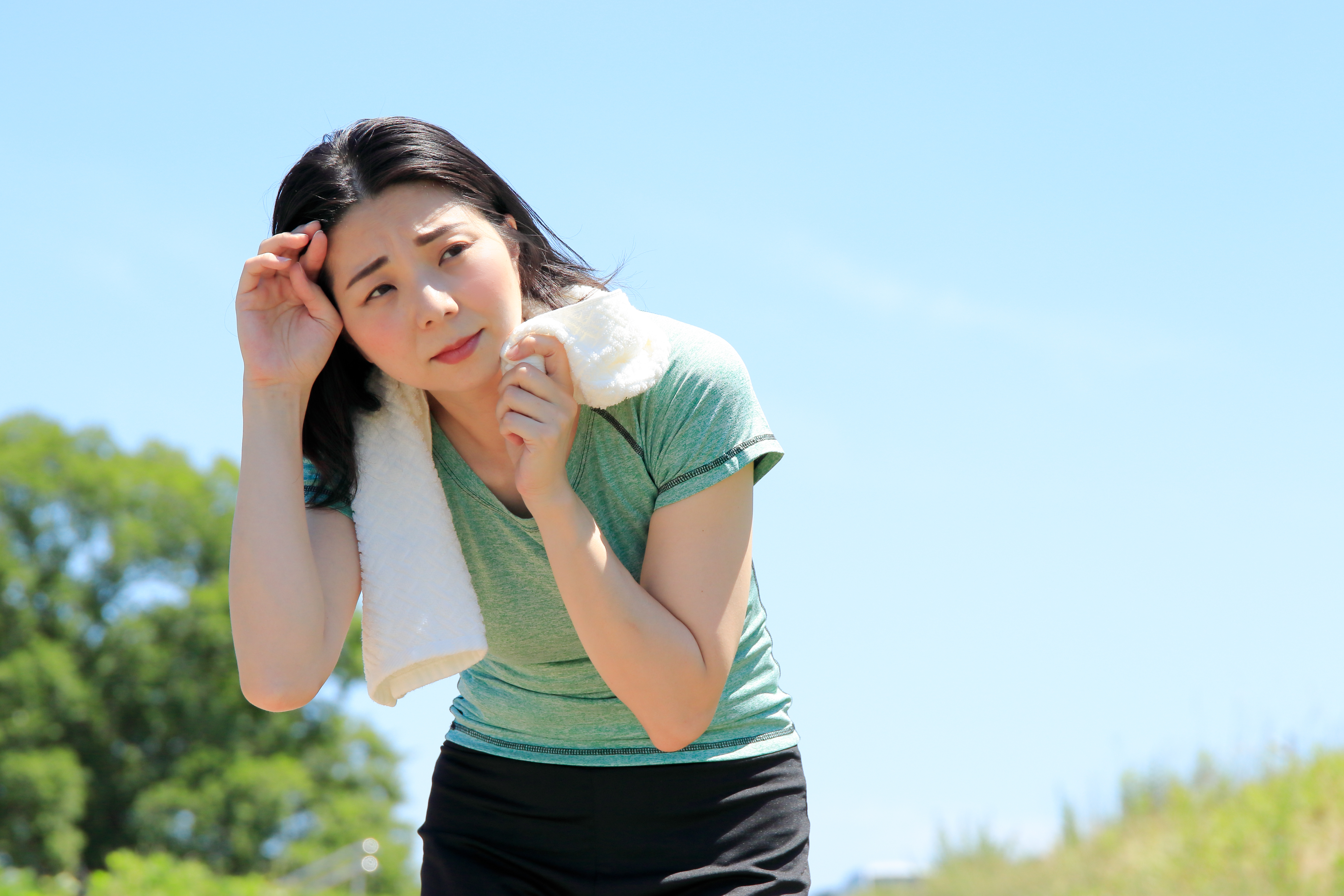 脱水症状の原因・治療・対策：頭痛や吐き気に要注意