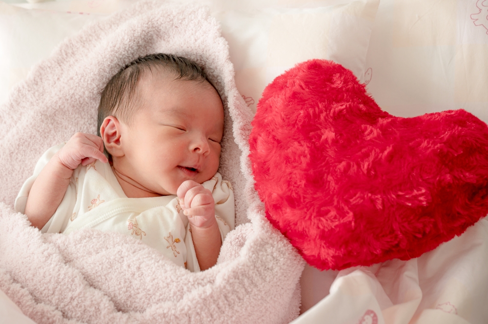 新生児のへその緒が取れた後に要注意！臍炎（さいえん）と臍肉芽腫（さいにくげしゅ）症状と治療法