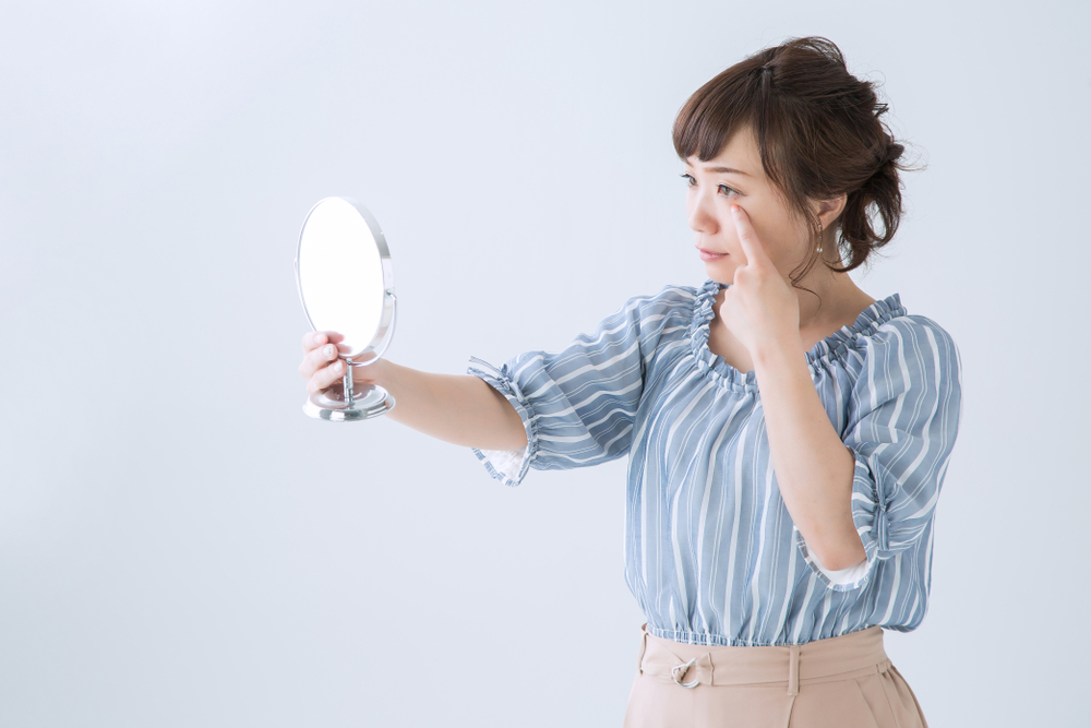 ものもらいができた時は化粧はNG？｜予防法も解説