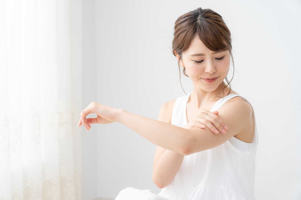 乾燥肌に使えるスキンケア製品の選び方｜市販薬の違いを解説