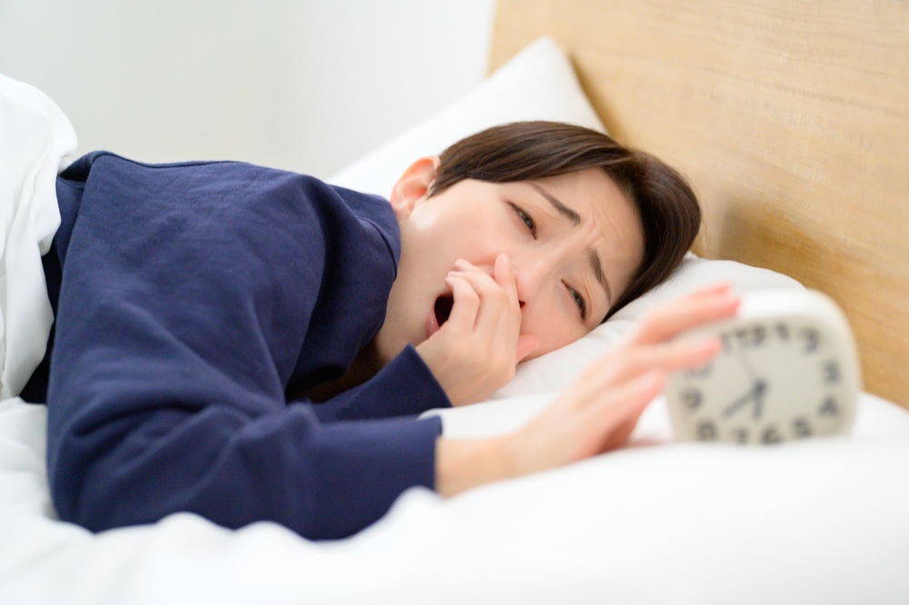 不眠症は何科？眠れないときのタイプ別対処法と受診の目安