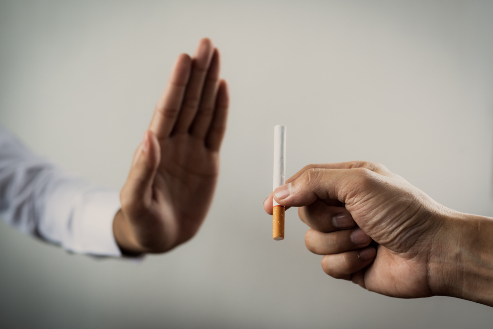 ニコチネル®TTSは市販されている?禁煙をサポートする禁煙補助薬を紹介