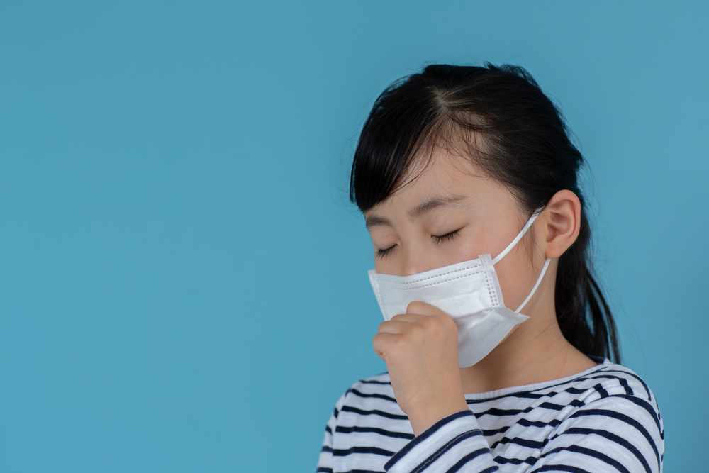 ホクナリン®テープの代用となる市販薬はある？咳や痰を鎮める市販薬を紹介