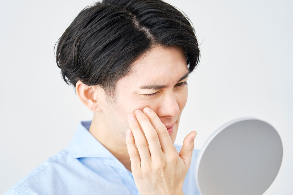 目に腫れ・かゆみがある…ものもらい？結膜炎？症状の違いと治療法