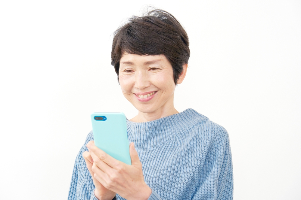 【利用者インタビュー】「通院なしで翌日に薬が届いた！」オンライン診療の実情は？