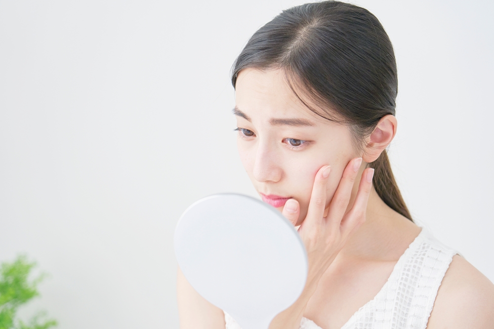 季節の変わり目に起こる肌荒れの原因と対処法