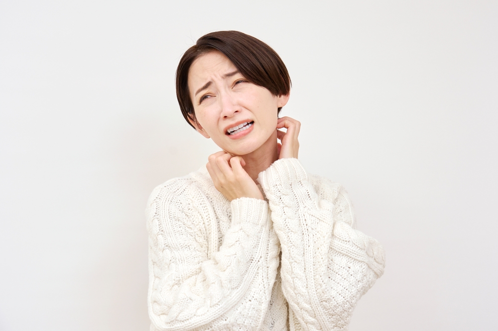 そのかゆみ、乾燥だけが原因？皮膚科に相談すべきケースとセルフケアの注意点