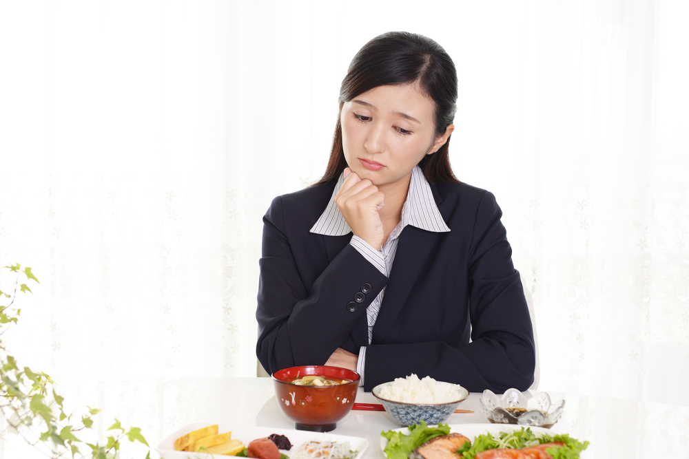 春に食欲が落ちるのはなぜ？漢方の視点から見る理由と胃腸の整え方