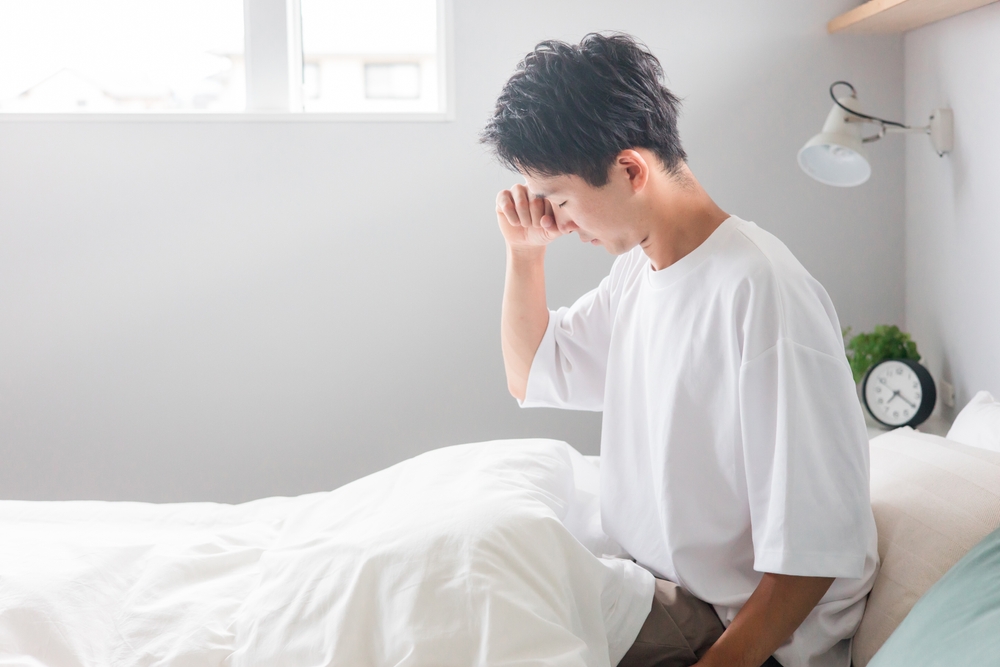 寝付けない、夜中に目が覚める…4月の不眠対策と受診を検討する目安