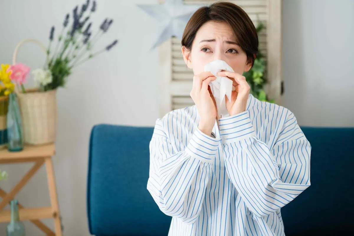 来年の花粉症に備えるなら夏から。舌下免疫療法の始めどきと続け方